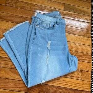 Eighty Eight Light Blue Distressed Capri